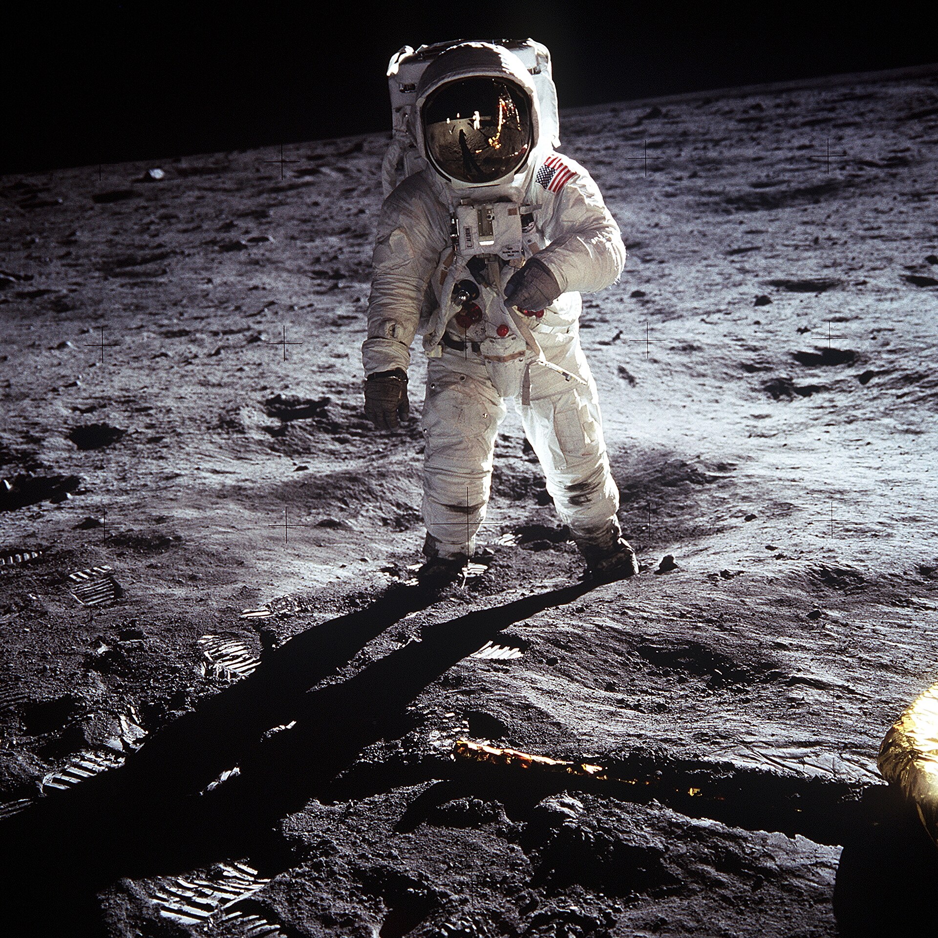 The New Moon Race Is About Resources, Not Flags